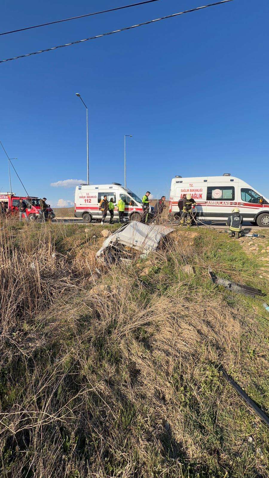 Konya’da otomobil bu hale geldi! 1 ölü, 1 yaralı var 3